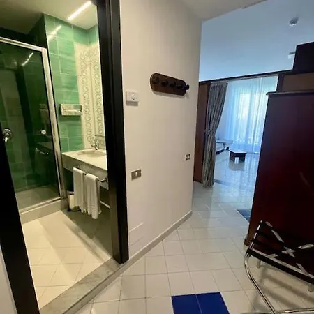 Apartment Royal Vista Mare