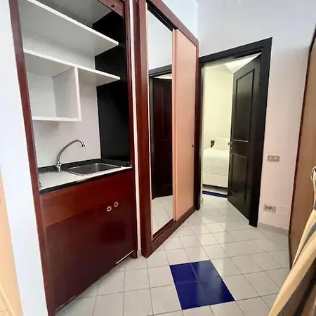 Royal Vista Mare Apartment *