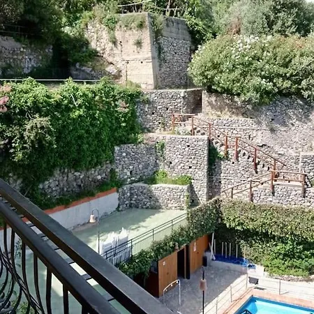 Royal Vista Mare Apartment Positano